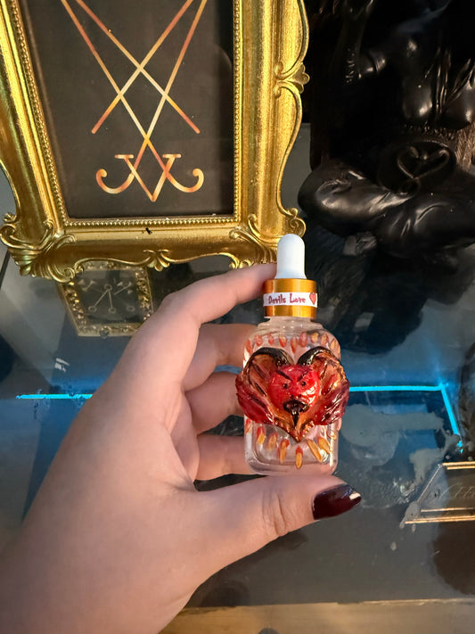 Devils love oil