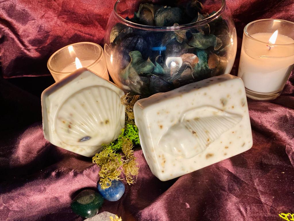 Aura soap
